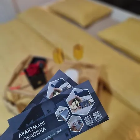 Apartments Gradiska Apartament *